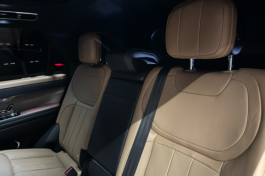 RANGE ROVER SPORT D300 DYNAMIC SE